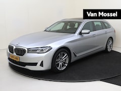 BMW 5-serie Touring - 530i High Executive | digitale cockpit | panoramadak | leder bekleding | eletrisch verstel