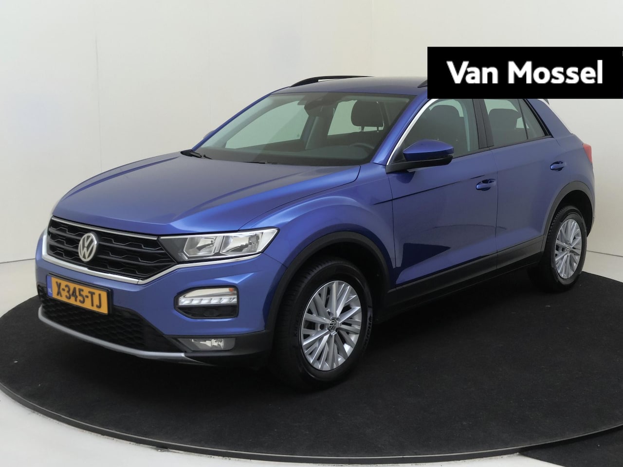 Volkswagen T-Roc - 1.0 TSI Style Business | Clima | LM velgen | parkeersensoren - AutoWereld.nl