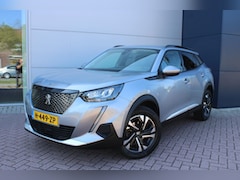 Peugeot 2008 - 1.2 PureTech 130pk Allure Airco Navi Camera Carplay Dealer onderhouden