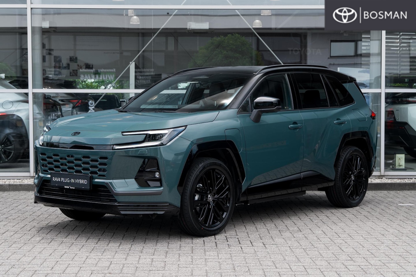 Toyota RAV4 - 2.5 Plug-in Hybrid AWD 300 First Edition Nieuw te bestellen - AutoWereld.nl