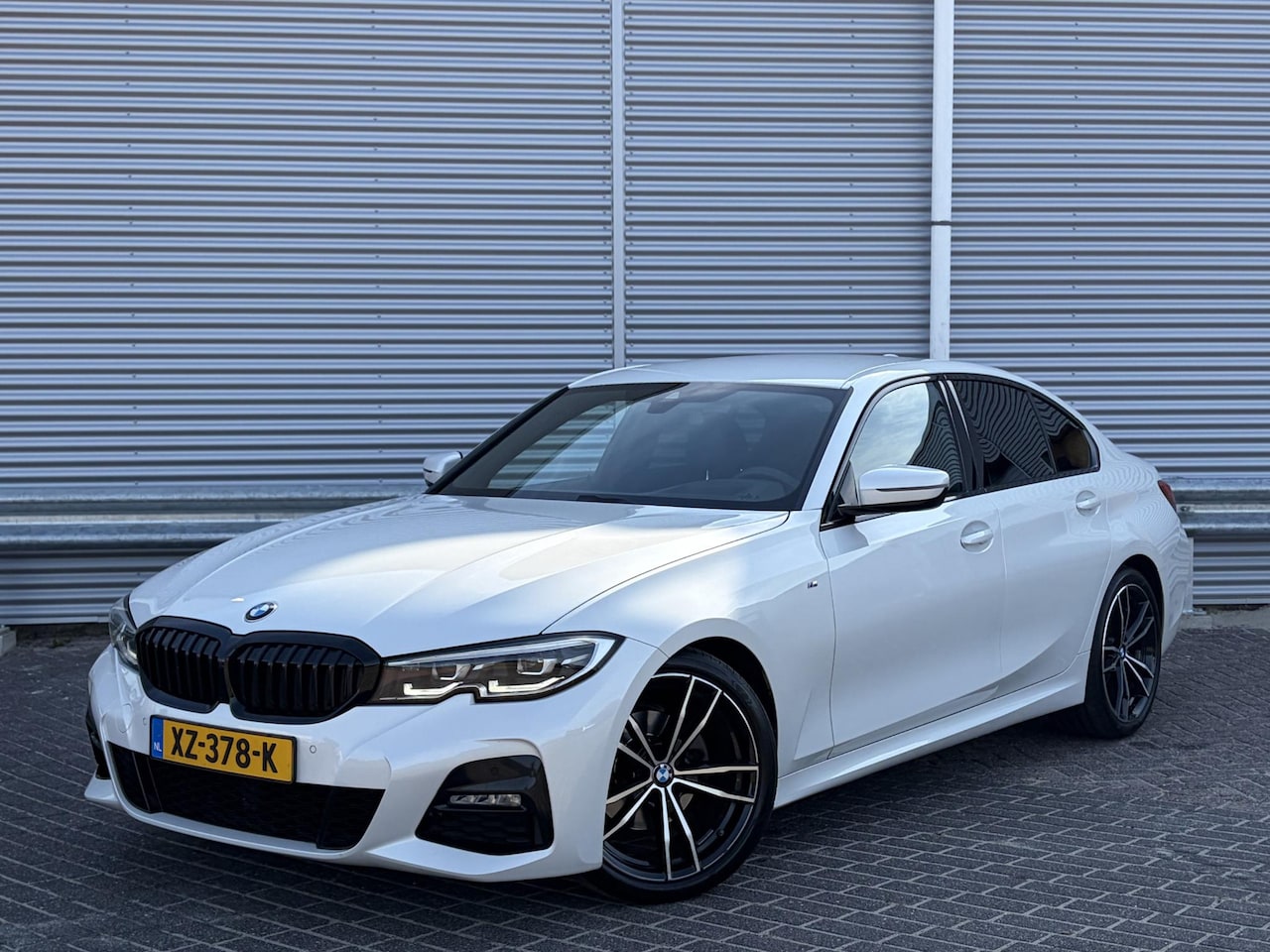 BMW 3-serie - 320i High Executive Edition M Pakket / HUD / LED / NL Auto / 2019 - AutoWereld.nl