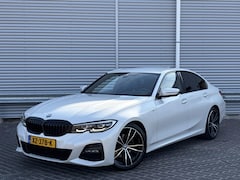 BMW 3-serie - 320i High Executive Edition M Pakket / HUD / LED / NL Auto / 2019
