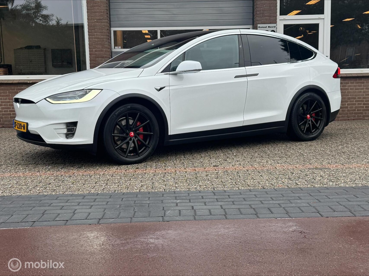 Tesla Model X - 100D AUT LEDER/AIRCO/LED/STOEL.VW - AutoWereld.nl