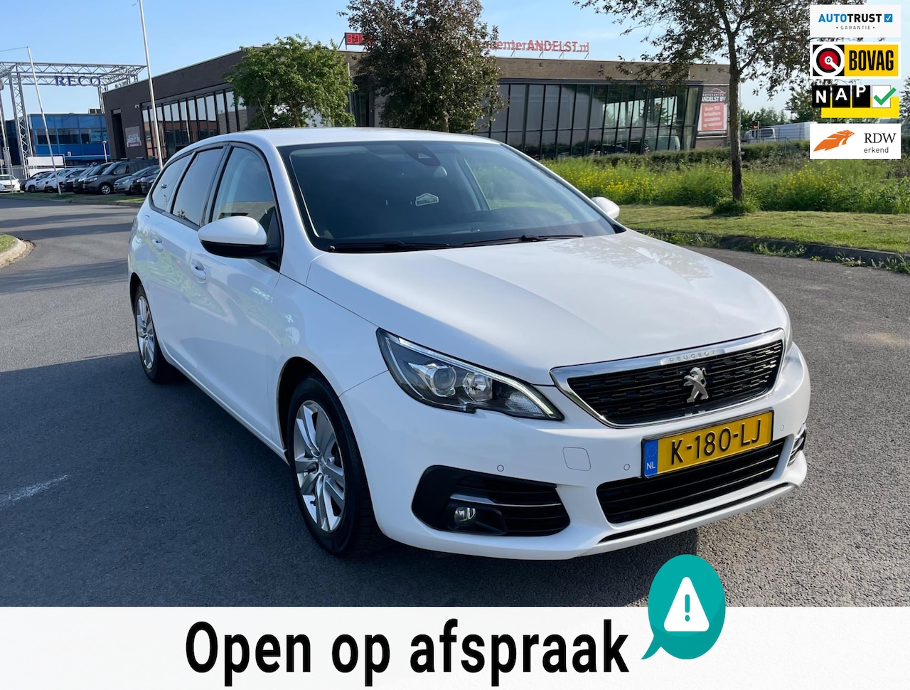 Peugeot 308 SW - 1.2 PureTech Blue Lease Active 1.2 PureTech Blue Lease Active, Trekhaak, Carplay, Navi, Cruise/Climate control, Pdc, 1e e - AutoWereld.nl