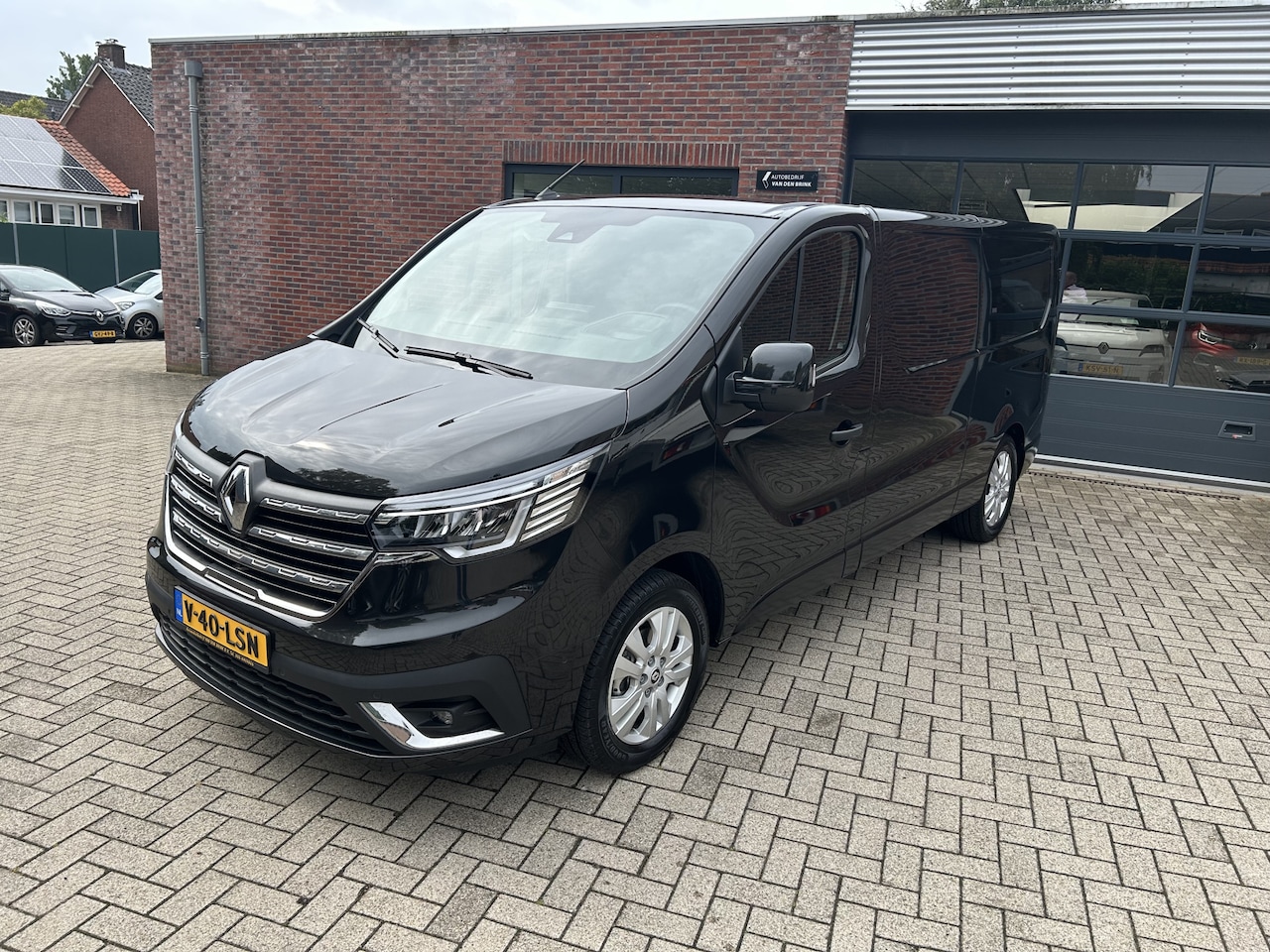 Renault Trafic E-Tech - T29 L2H1 Comfort 52 kWh T29 L2H1 Comfort 52 kWh - AutoWereld.nl