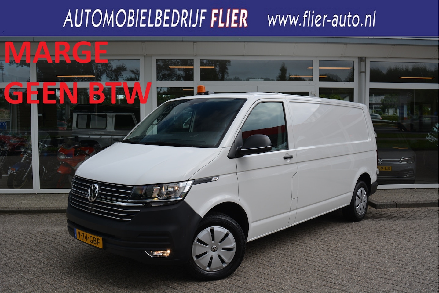 Volkswagen Transporter - 2.0 TDI 150PK L2 Comfortline Executive Plus | MARGE | Cruise | Carplay | Navi | Trekhaak | - AutoWereld.nl