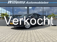 Ford Focus - 1.0 EcoBoost Hybrid Titanium Style Stoelverwarming, Camera & App-Connect