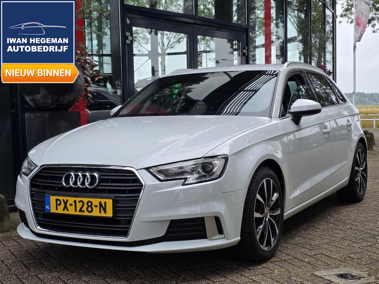 Audi A3 Sportback - 1.0 TFSI Design Pro Line Plus | Afn. Trekhaak | Apple CarPlay/Android Auto | PDC + Camera - AutoWereld.nl