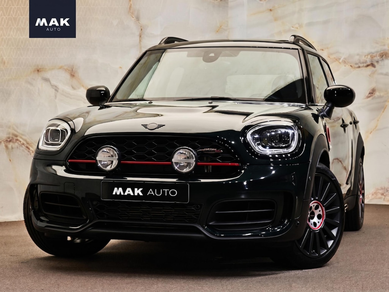 MINI Countryman - 2.0 JCW ALL4 John Cooper Works , Akrapovič, Rallye Spoke, pano, HUD, LED-kopl., memory, 19 - AutoWereld.nl