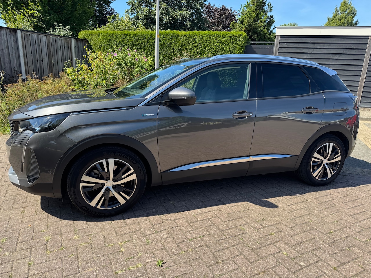 Peugeot 3008 - 1.6 HYbrid 225 Blue Lease Allure - AutoWereld.nl