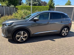 Peugeot 3008 - 1.6 HYbrid 225 Blue Lease Allure