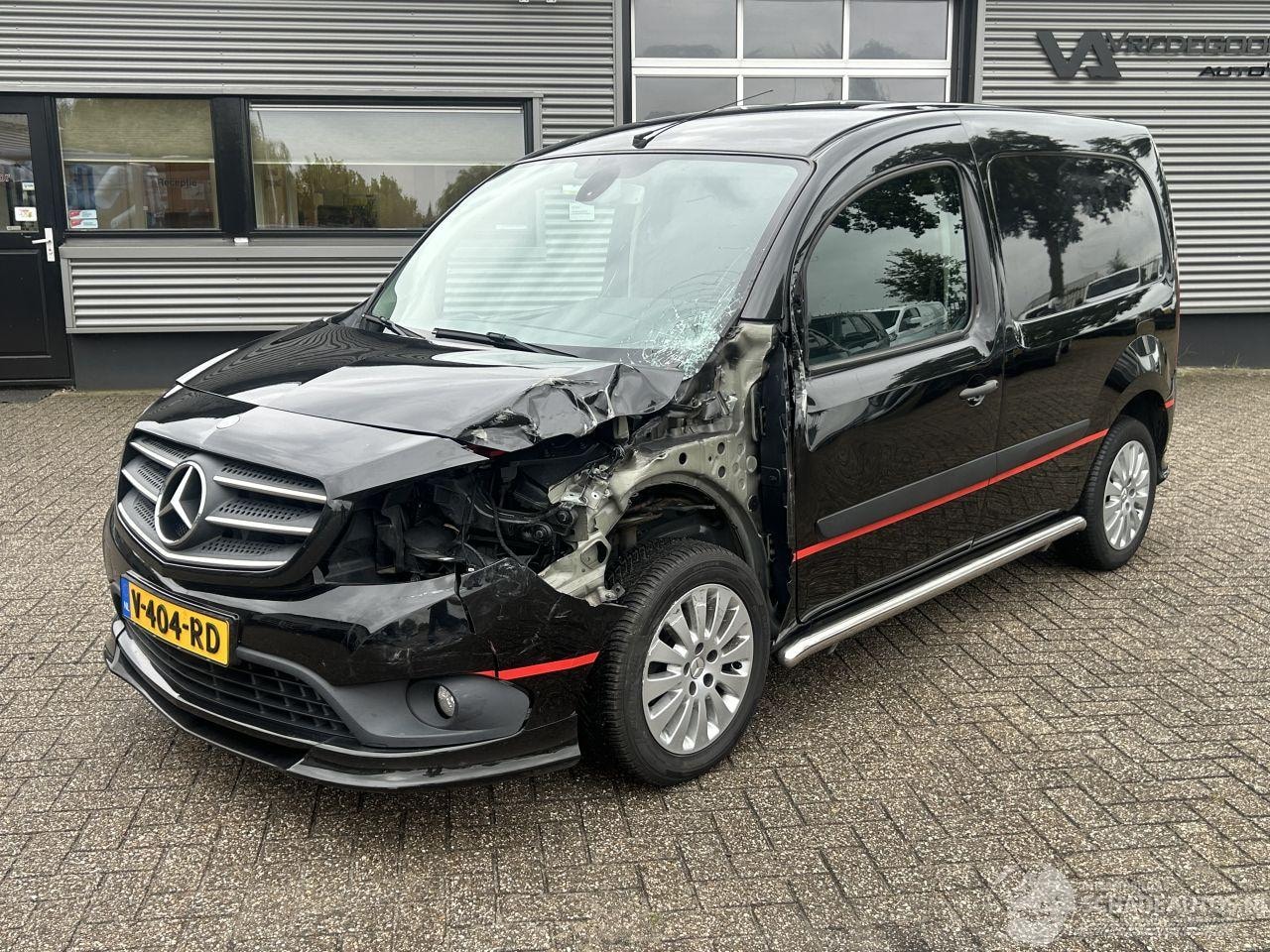 Mercedes-Benz Citan - 111 CDI BlueEFFICIENCY 111 CDI BlueEFFICIENCY - AutoWereld.nl
