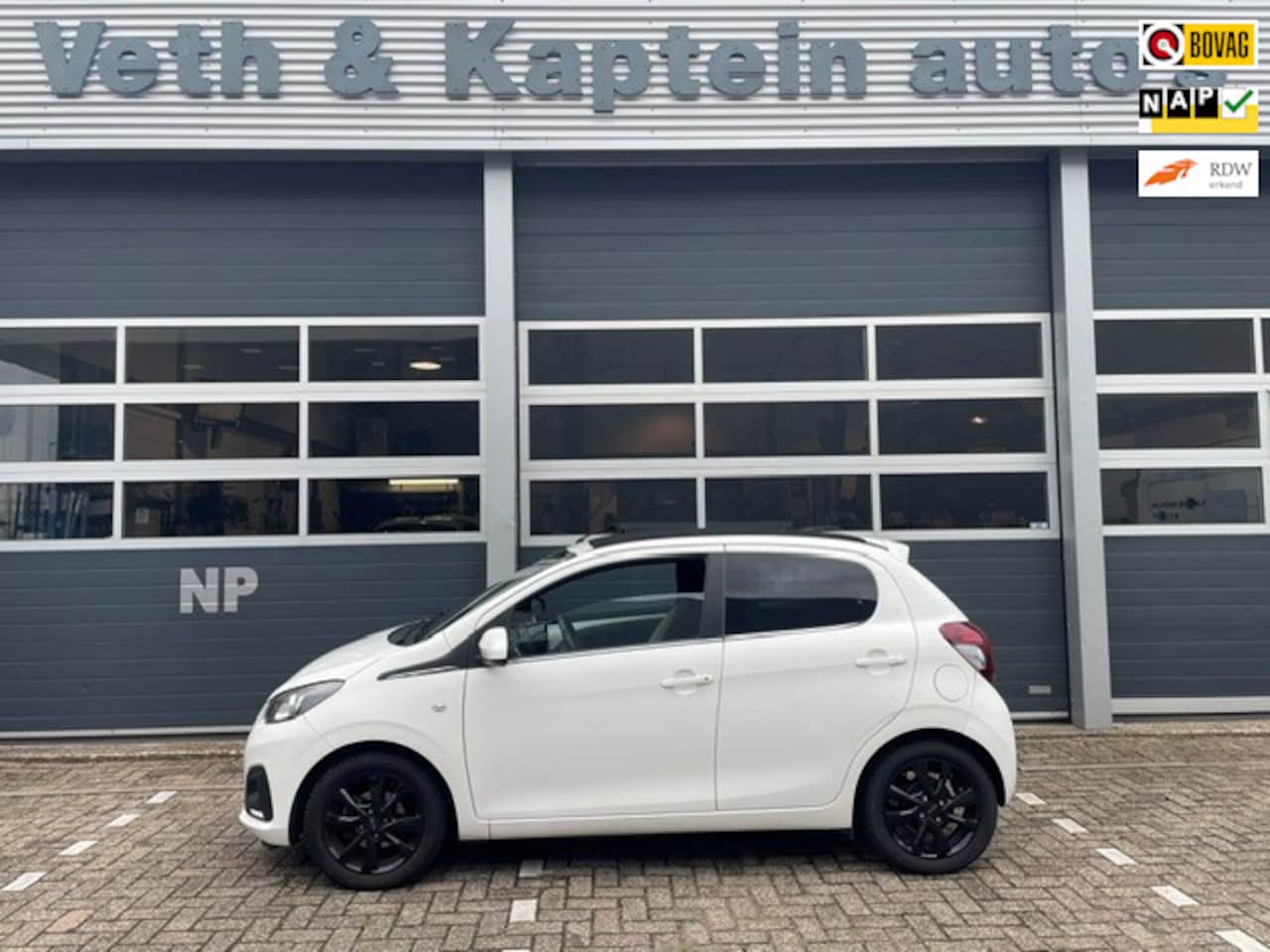 Peugeot 108 - 1.0 e-VTi Active TOP! 1.0 e-VTi Active TOP! - AutoWereld.nl