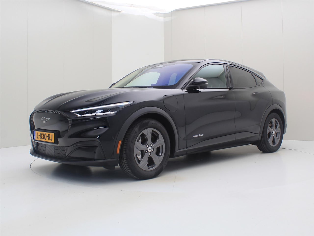 Ford Mustang Mach-E - 75kWh 258pk RWD 94,5% SoH [ PANODAK+LEDER+360.CAMERA+ACC+TECHNOLOGY ] - AutoWereld.nl