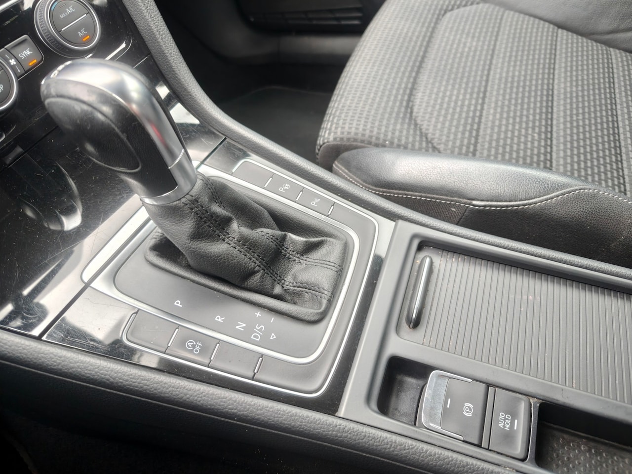 Volkswagen Golf Variant - 1.4 TSI Highline 1.4 TSI Highline, Automaat, Led/Xenon, PDC, Cruisecontrol, Nav, NAP