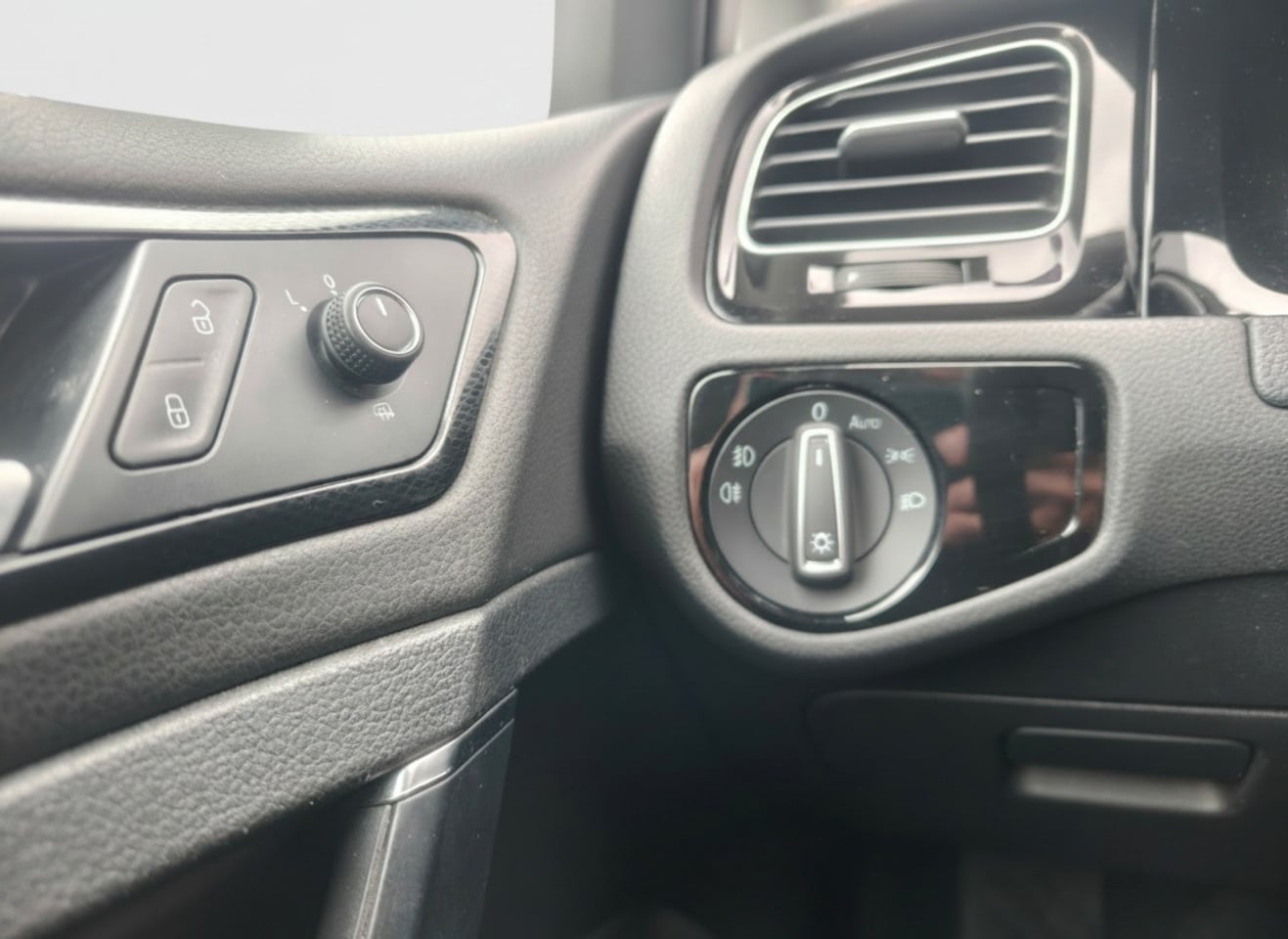Volkswagen Golf Variant - 1.4 TSI Highline 1.4 TSI Highline, Automaat, Led/Xenon, PDC, Cruisecontrol, Nav, NAP