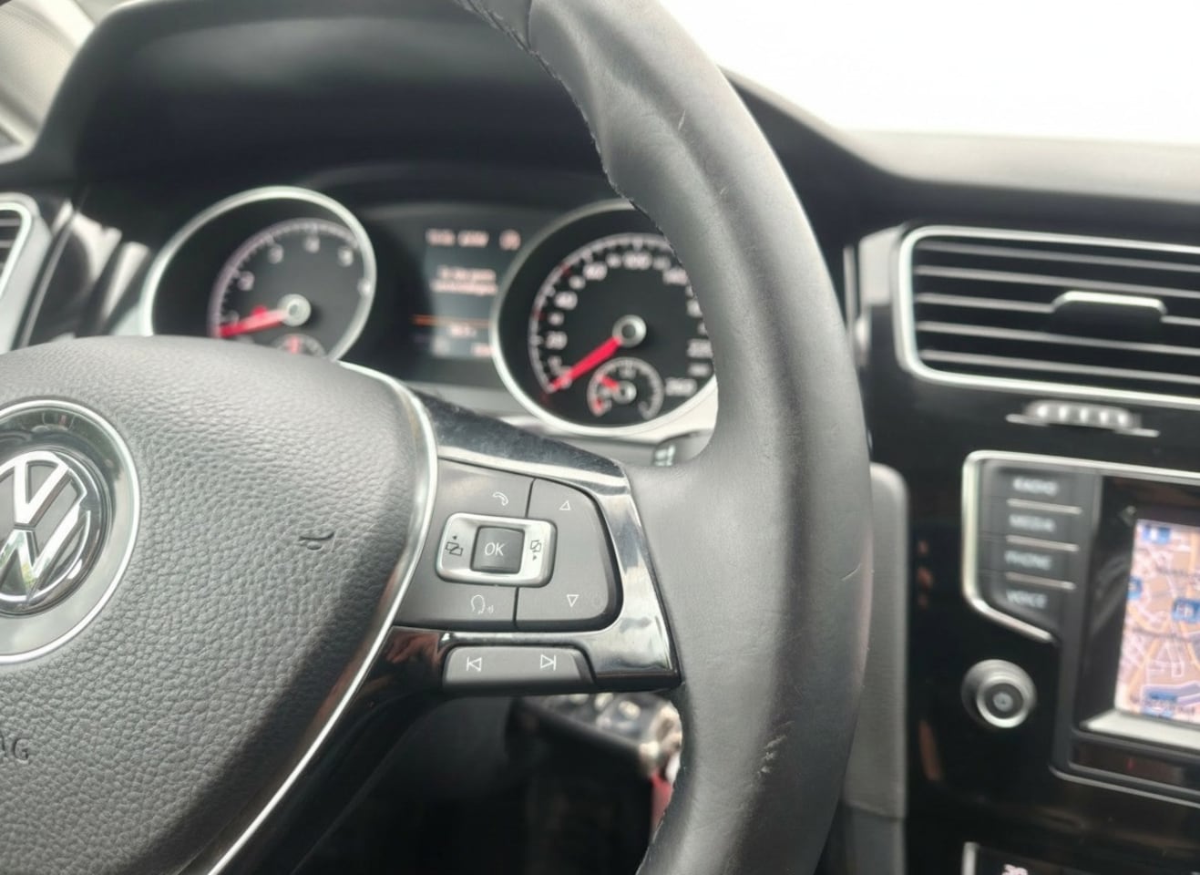 Volkswagen Golf Variant - 1.4 TSI Highline 1.4 TSI Highline, Automaat, Led/Xenon, PDC, Cruisecontrol, Nav, NAP