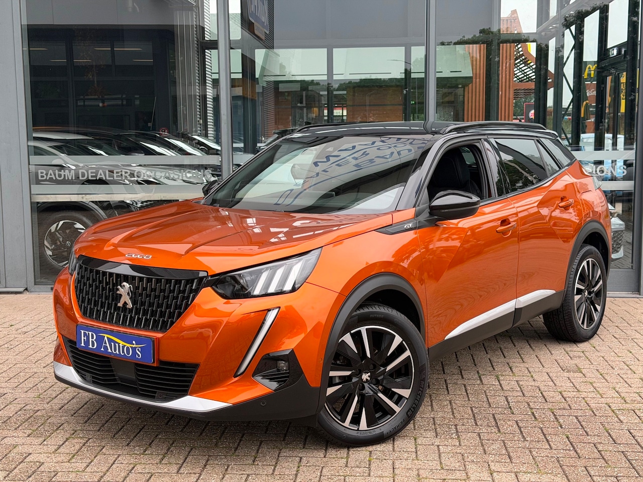 Peugeot 2008 - 1.2 PureTech GT Pack Airco Lmv Navi - AutoWereld.nl