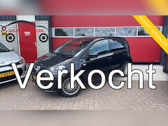Volkswagen Up! - 1.0 high up BlueMotion NWE DRIEM / CRUISE CONTROL / NAVI / AIRCO / PDC / BLUETOOTH / NL-AU