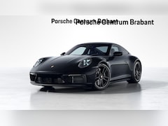 Porsche 911 - Carrera 4 GTS