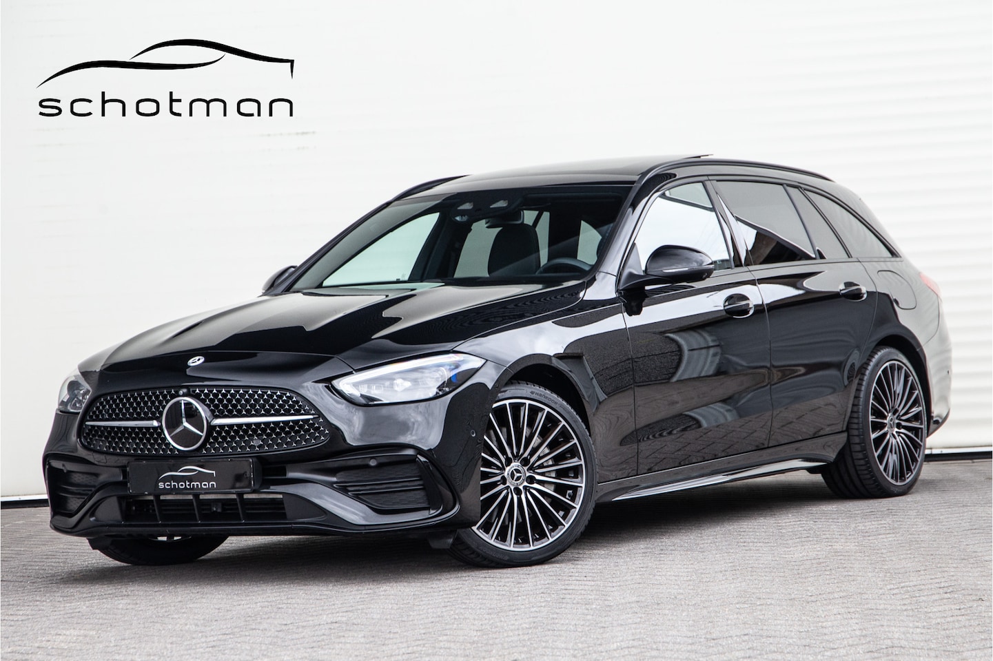 Mercedes-Benz C-klasse Estate - 300 e AMG Premium Plus, Pano, Distronic, Massage, Leder, Nightpack, 2023 - AutoWereld.nl