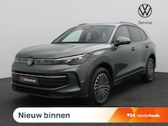 Volkswagen Tiguan - 1.5 eHybrid Life Edition 204PK DSG Trekhaak, 360gr. Camera, Zwarte hemelbekleding, 18" LM