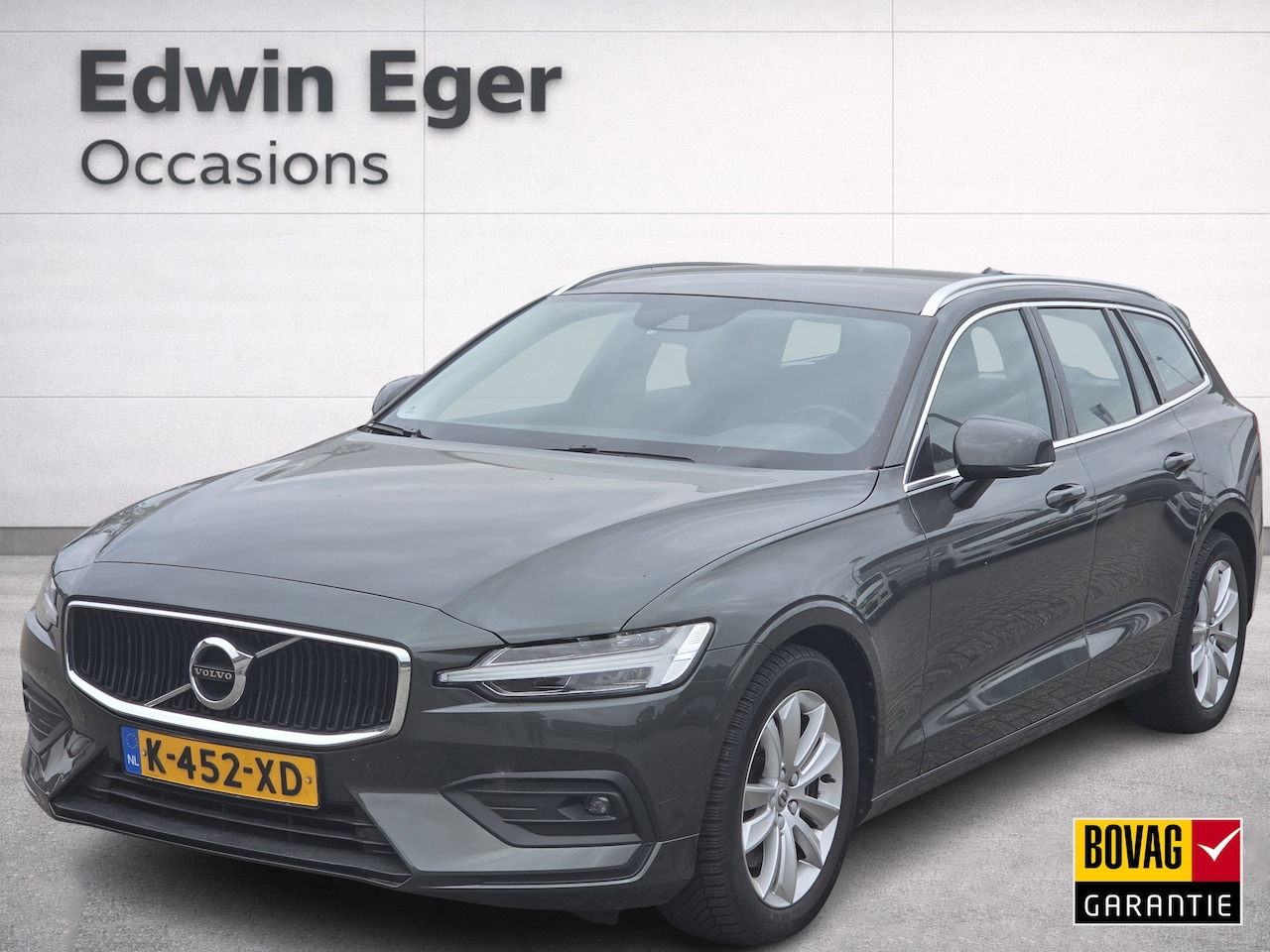 Volvo V60 - 2.0 B3 Business Pro | Apple Carplay/Android | Navi | Cruise control ad | Led | - AutoWereld.nl