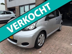 Toyota Aygo - 1.0-12V, airco, Nwe Koppeling, Technisch top