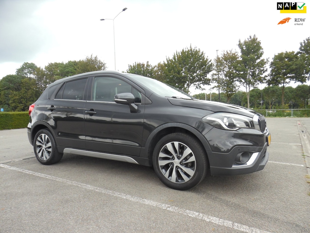 Suzuki S-Cross - 1.0 Boosterjet High Executive 1.0 Boosterjet High Executive - AutoWereld.nl