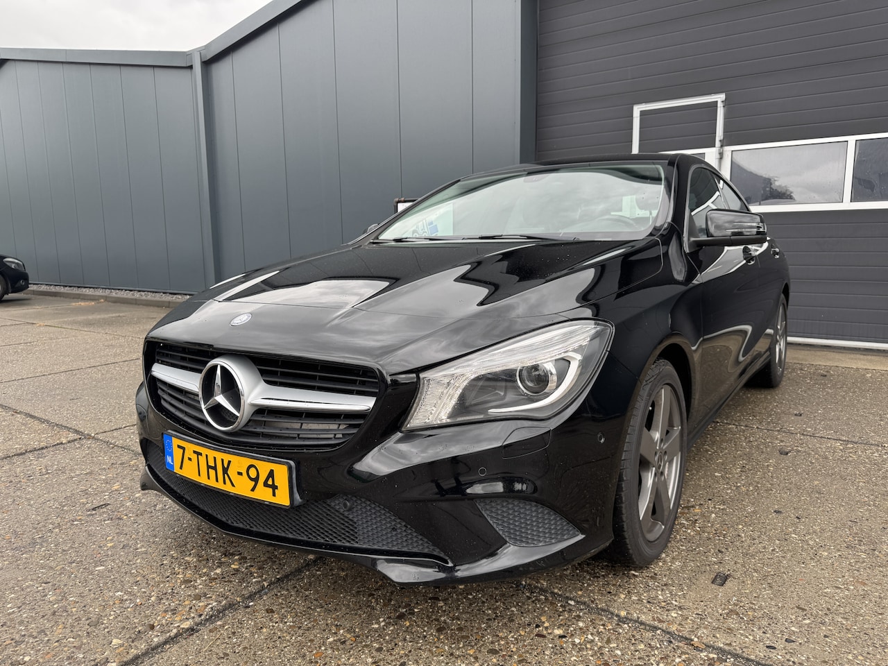 Mercedes-Benz CLA-Klasse - 220 CDI Ambition AUT. TOPSTAAT!! 2e EIG. TREKHAAK. NAP. - AutoWereld.nl