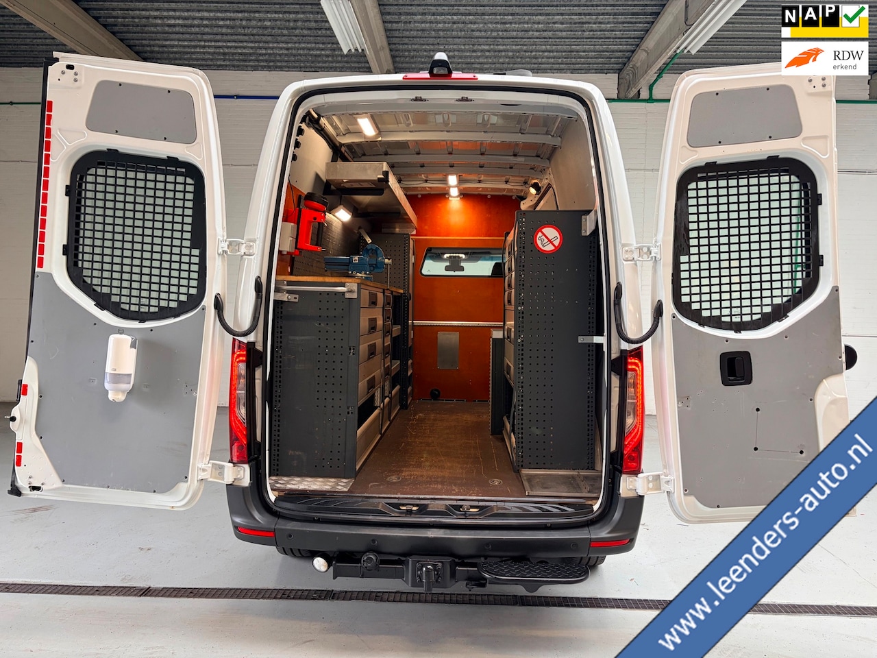 Mercedes-Benz Sprinter - Automaat Servicewagen 316 2.2 CDI 160PK L2H2 euro6 Victron V230 Standkachel Trekhaak 3500K - AutoWereld.nl