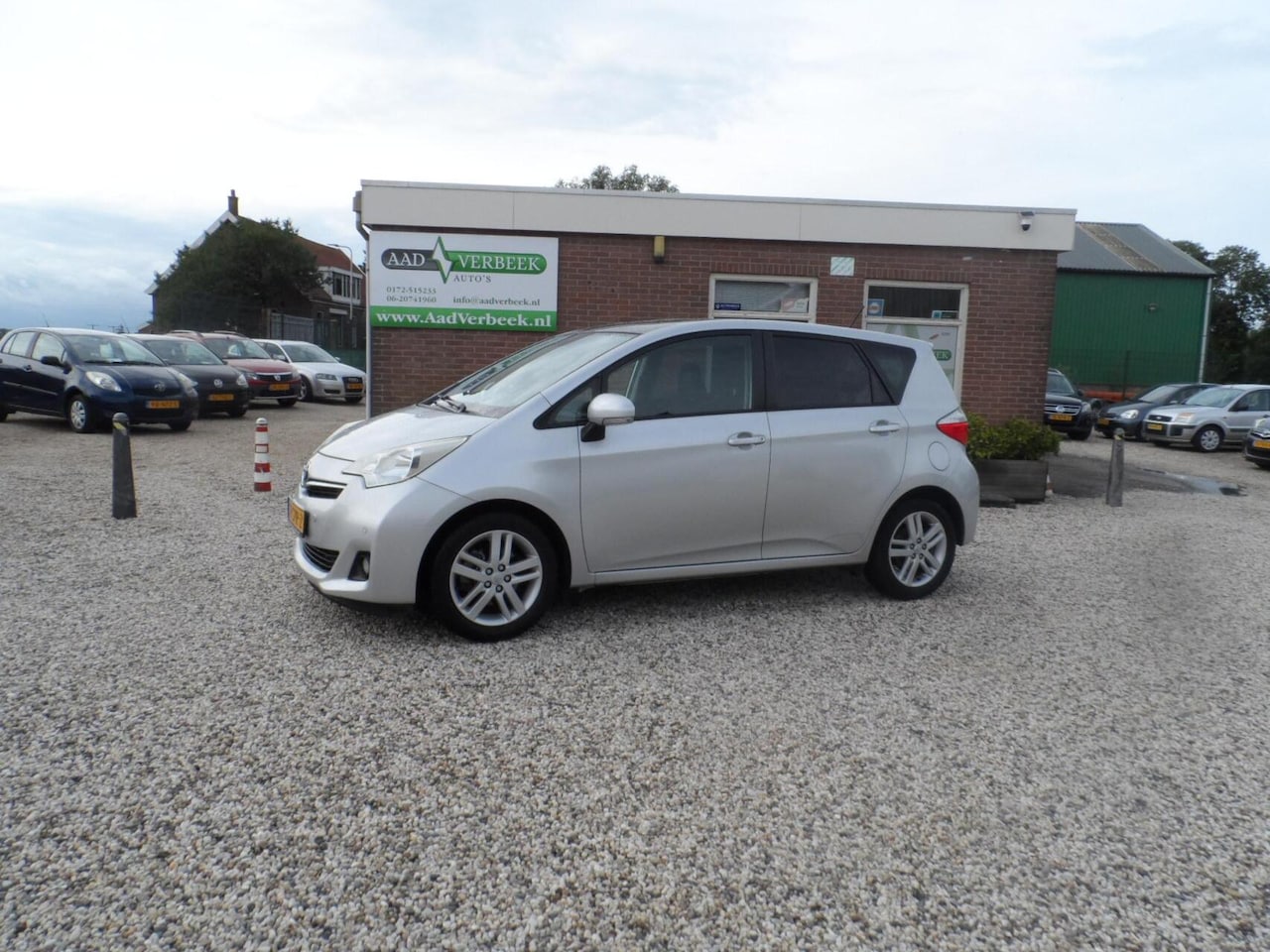 Toyota Verso S - 1.3 VVT-i Dynamic 1.3 VVT-i Dynamic - AutoWereld.nl