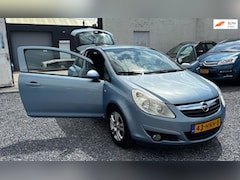 Opel Corsa - 1.2-16V Business | Onderhoudsboekjes aanwezig