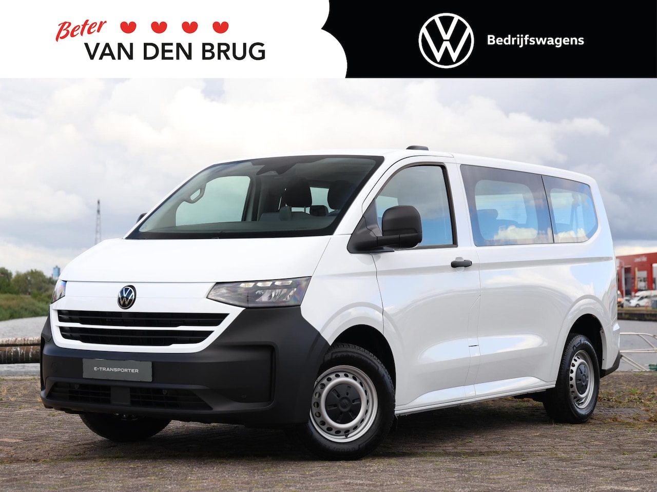 Volkswagen Transporter Kombi - Taxi 136PK 71 kWh | Taxi uitvoering | 9 Persoons | Navigatie via App Connect | Cruise Cont - AutoWereld.nl
