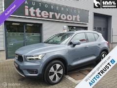 Volvo XC40 - 1.5 T2 Momentum