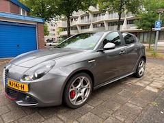 Alfa Romeo Giulietta - 2.0 JTDm Exclusive AUTOMAAT NW APK NW DISTR LEDER Euro 6