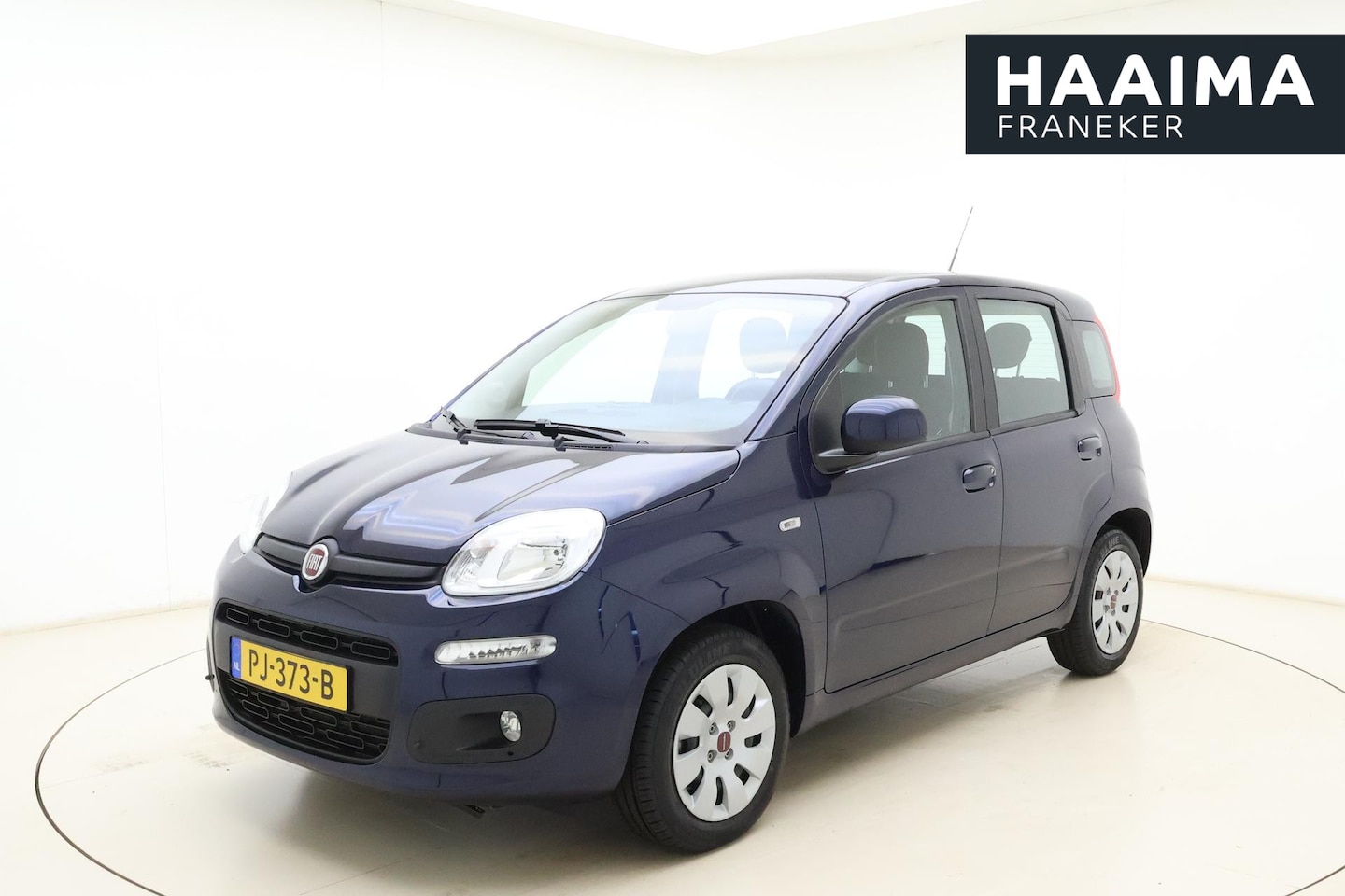 Fiat Panda - 0.9 TwinAir Lounge 80pk | Automaat | Airco | Bluetooth | Parkeerhulp achter | Hoge zit | W - AutoWereld.nl
