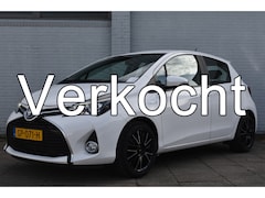 Toyota Yaris - 1.5 Hybrid Dynamic Automaat 100Pk | Parkeersensoren achter | Keyless entree/drive | Cruise