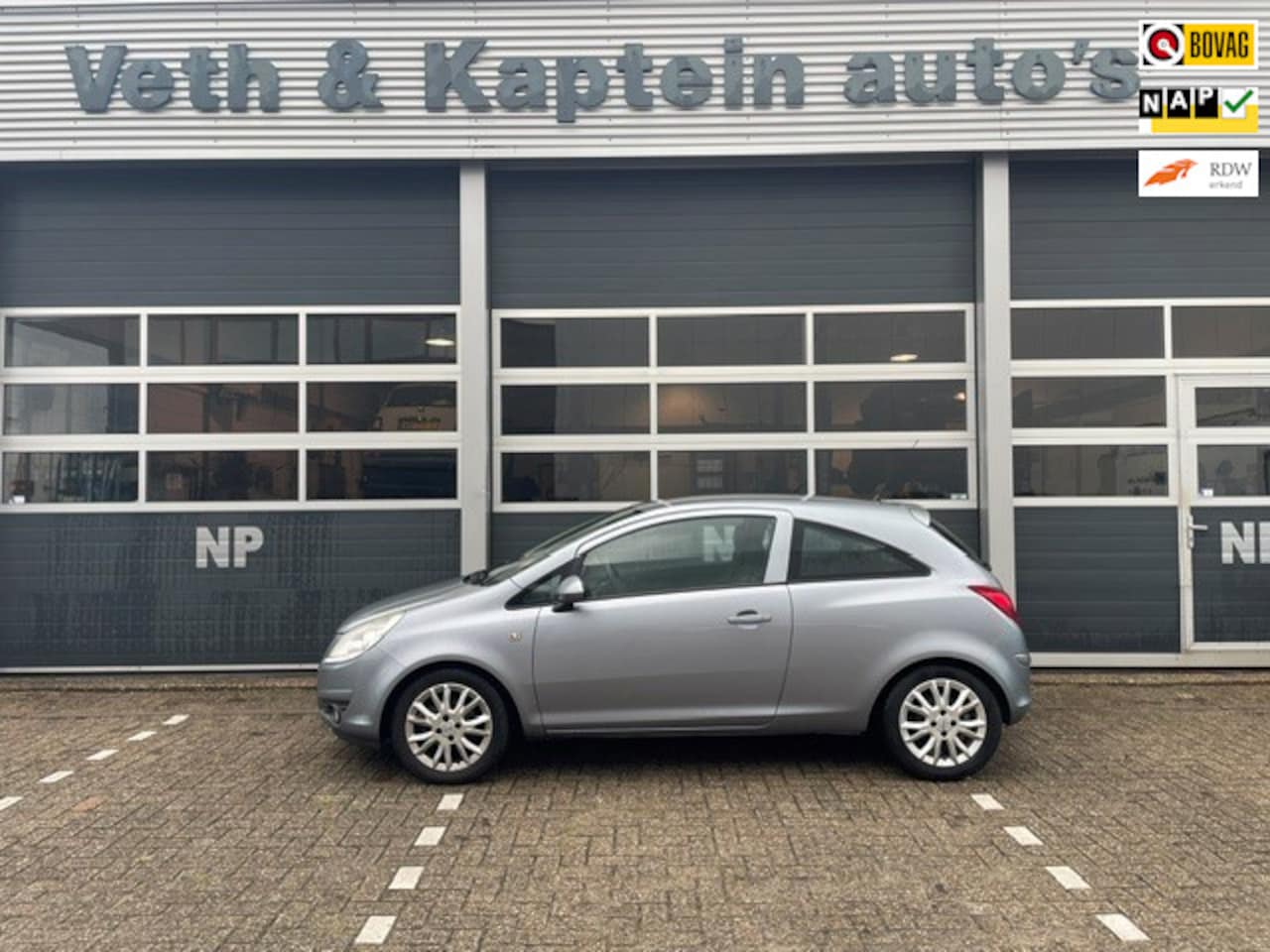 Opel Corsa - 1.4-16V Business 1.4-16V Business - AutoWereld.nl