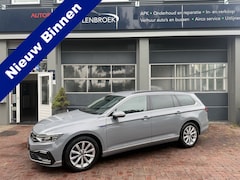 Volkswagen Passat - 1.4 TSI GTE Highline Bj 2022 Km 103.000 Navi, Clima, Cruise, Electr.ramen 204pk Bj 2022