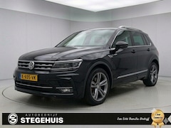 Volkswagen Tiguan - 1.5 TSI ACT HIGHLINE BUSINESS R-LINE / ACC / TREKHAAK / LED