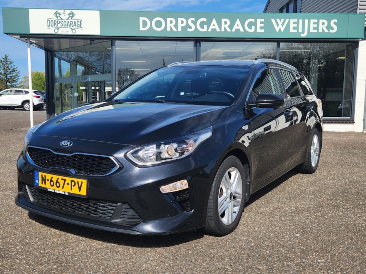 Kia Cee'd - 1.5 T-GDI 160PK MHEV Automaat, Sportwagon DynamicLine, Clima, Apple/Android - AutoWereld.nl