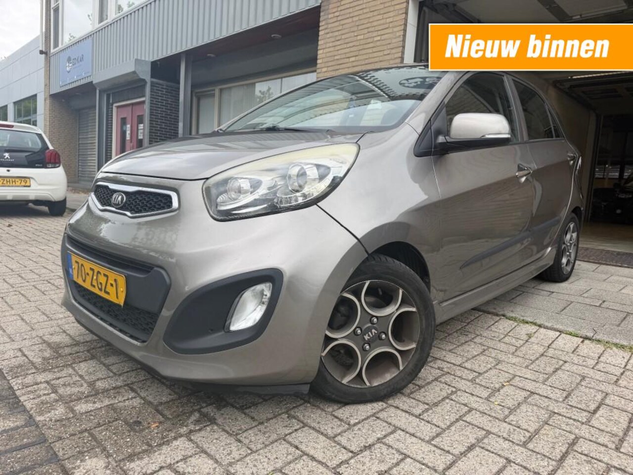 Kia Picanto - 1.0 CVVT Design Edition 4 X ELCTR. RAM PDC LMV NAP APK 8-2027 - AutoWereld.nl