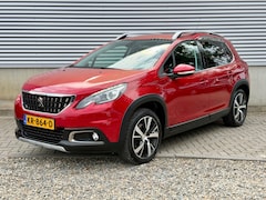 Peugeot 2008 - 1.2 PureTech Allure [ fm navi, ecc, cruise, leer, 17``lmv, trekhaak ]