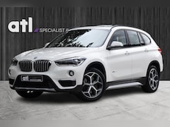 BMW X1 - xDrive20i X Line | Aut | Pano | LED | Clima | Navi | Trekhaak | Stoelverwarming | Sportstu