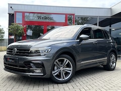 Volkswagen Tiguan - 1.5 TSI ACT * R-LINE * PANODAK/ CAMERA/ VIRTUAL/ RADAR/ 19 INCH/ LED