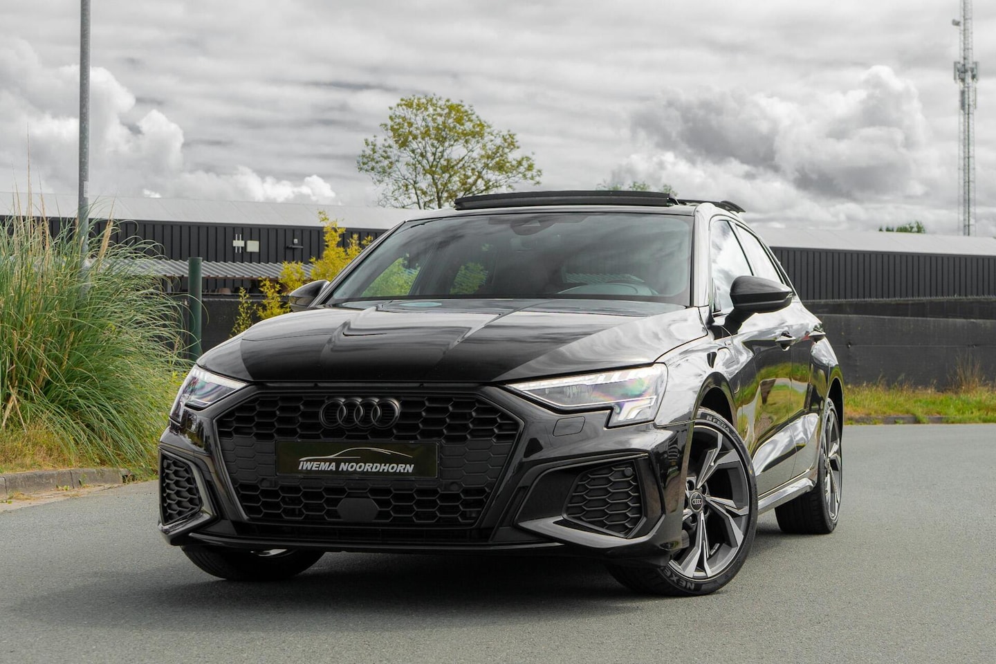 Audi A3 Sportback - 40 TFSIe|Panoramadak|Camera|Diamond stitching|Stoel verw.|Sport stoelen|Keyless| - AutoWereld.nl