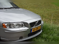 Volvo S60 - 2.4 Drivers Edition Unieke staat