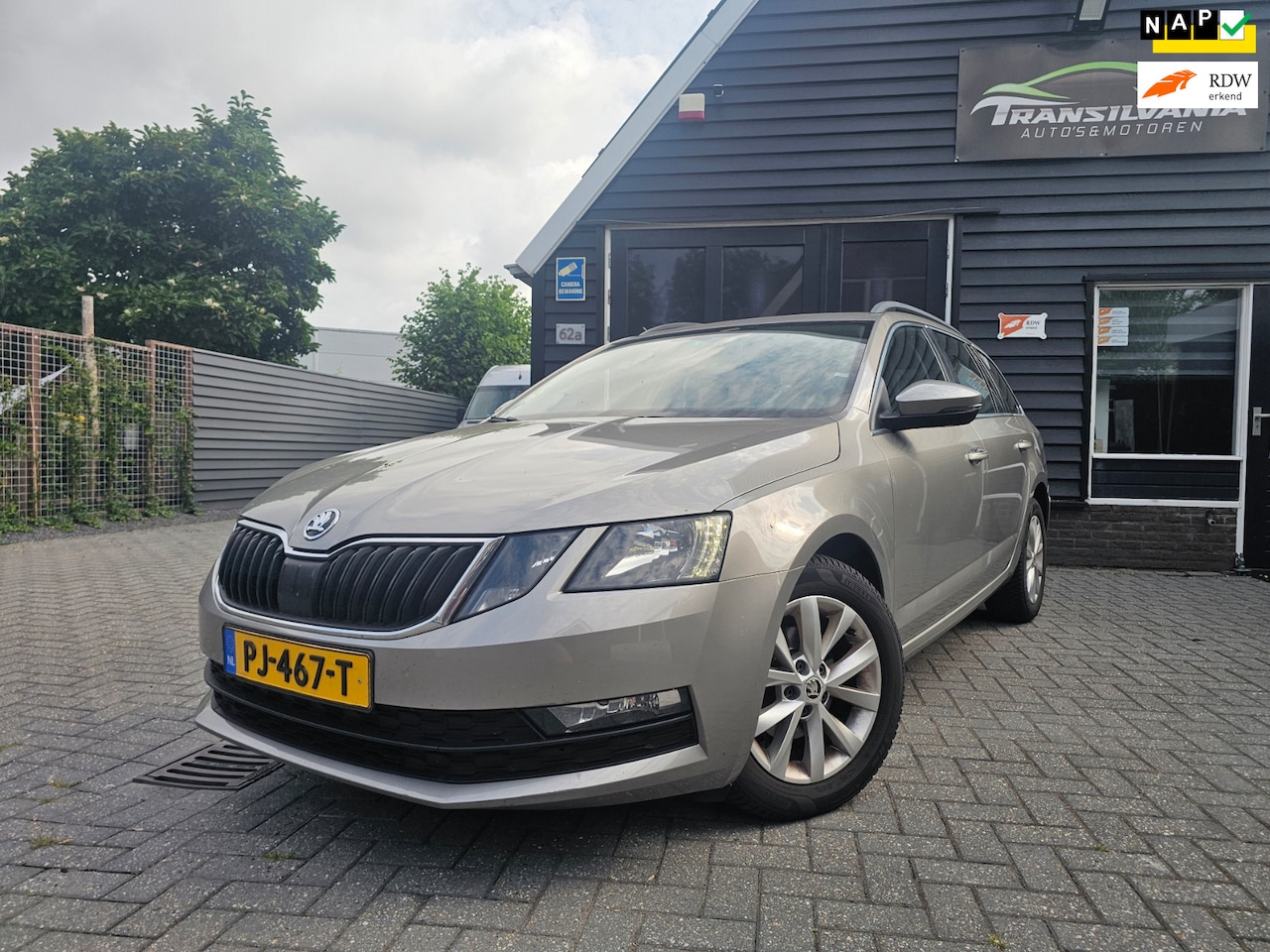 Skoda Octavia Combi - 1.6 TDI Greentech Ambition Business 1.6 TDI Greentech Ambition Business - AutoWereld.nl