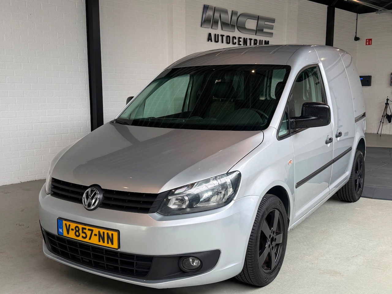 Volkswagen Caddy - 2.0 TSI| Benzine | Cruise | Trekhaak - AutoWereld.nl